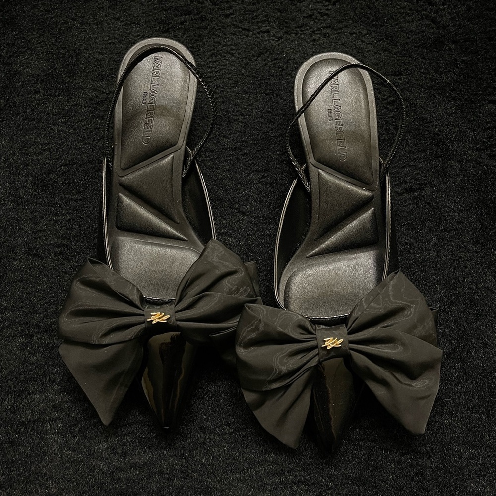 Karl Lagerfeld Black Heels with Bow Detail